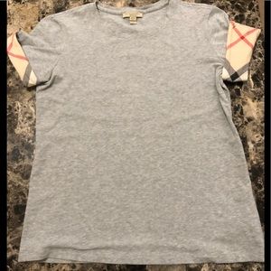 ❤️SOLD❤️Burberry Short Sleeve